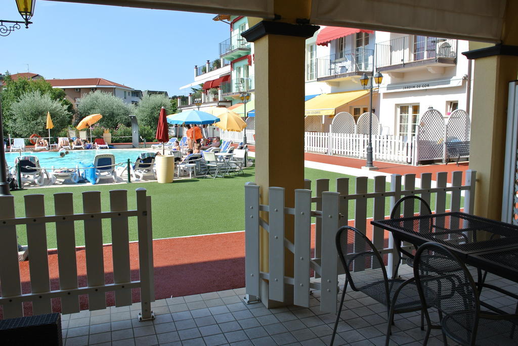 Giardino Dei Colori Dianella Appartamenti Pool Relax &Family Friendly 托斯科拉诺-马德尔诺 客房 照片
