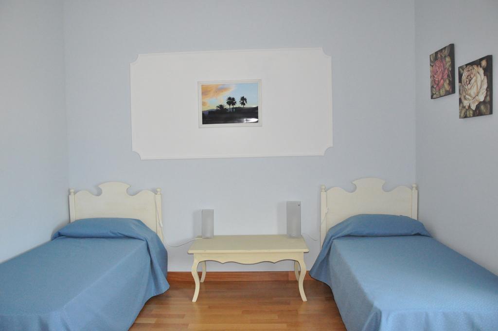 Giardino Dei Colori Dianella Appartamenti Pool Relax &Family Friendly 托斯科拉诺-马德尔诺 客房 照片