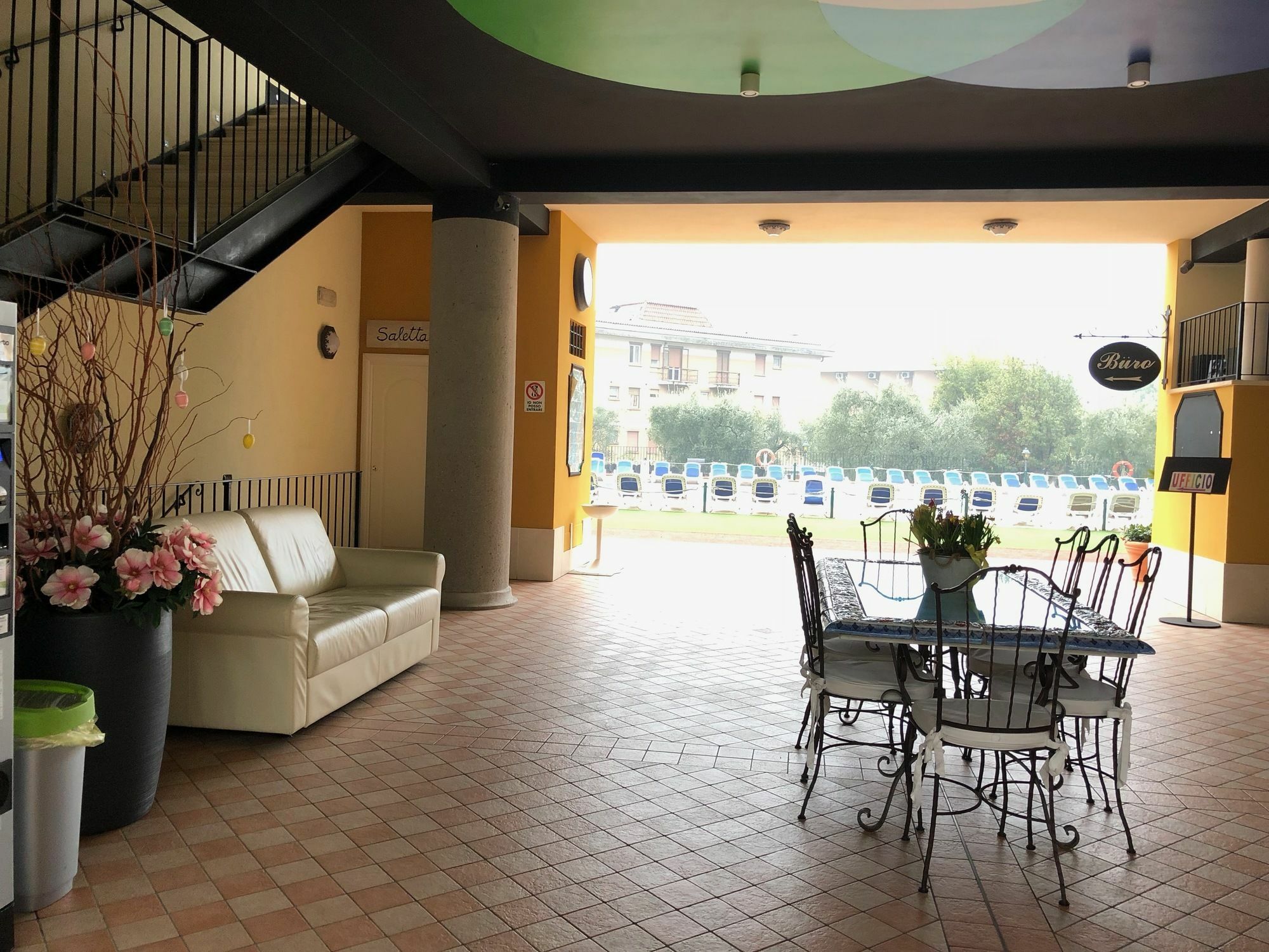 Giardino Dei Colori Dianella Appartamenti Pool Relax &Family Friendly 托斯科拉诺-马德尔诺 外观 照片
