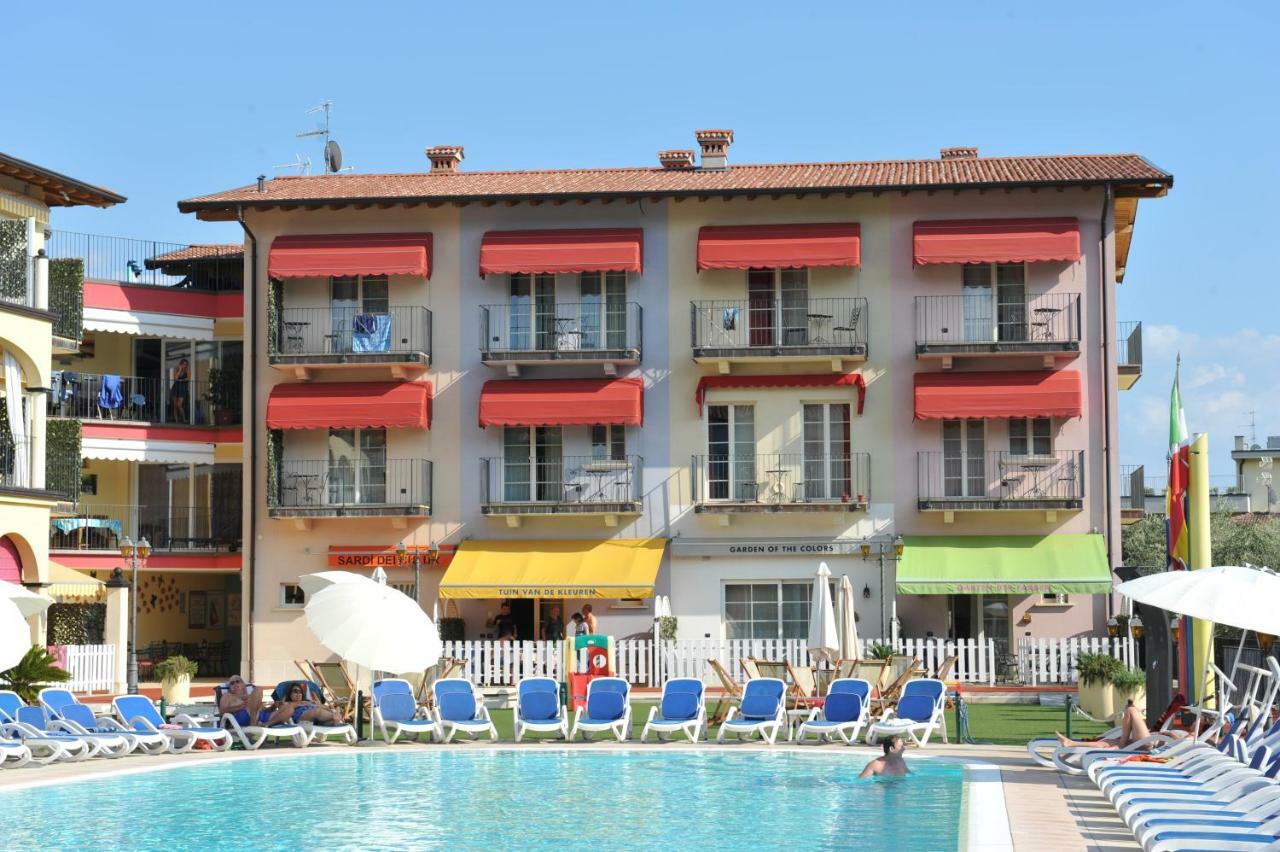 Giardino Dei Colori Dianella Appartamenti Pool Relax &Family Friendly 托斯科拉诺-马德尔诺 外观 照片